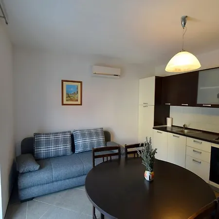Apartment Jasminka *